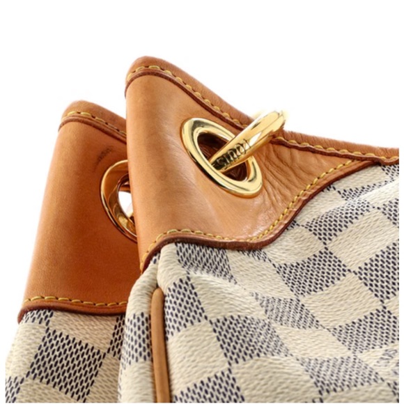 Louis Vuitton
Galliera Handbag Damier PM - Picture 9 of 10